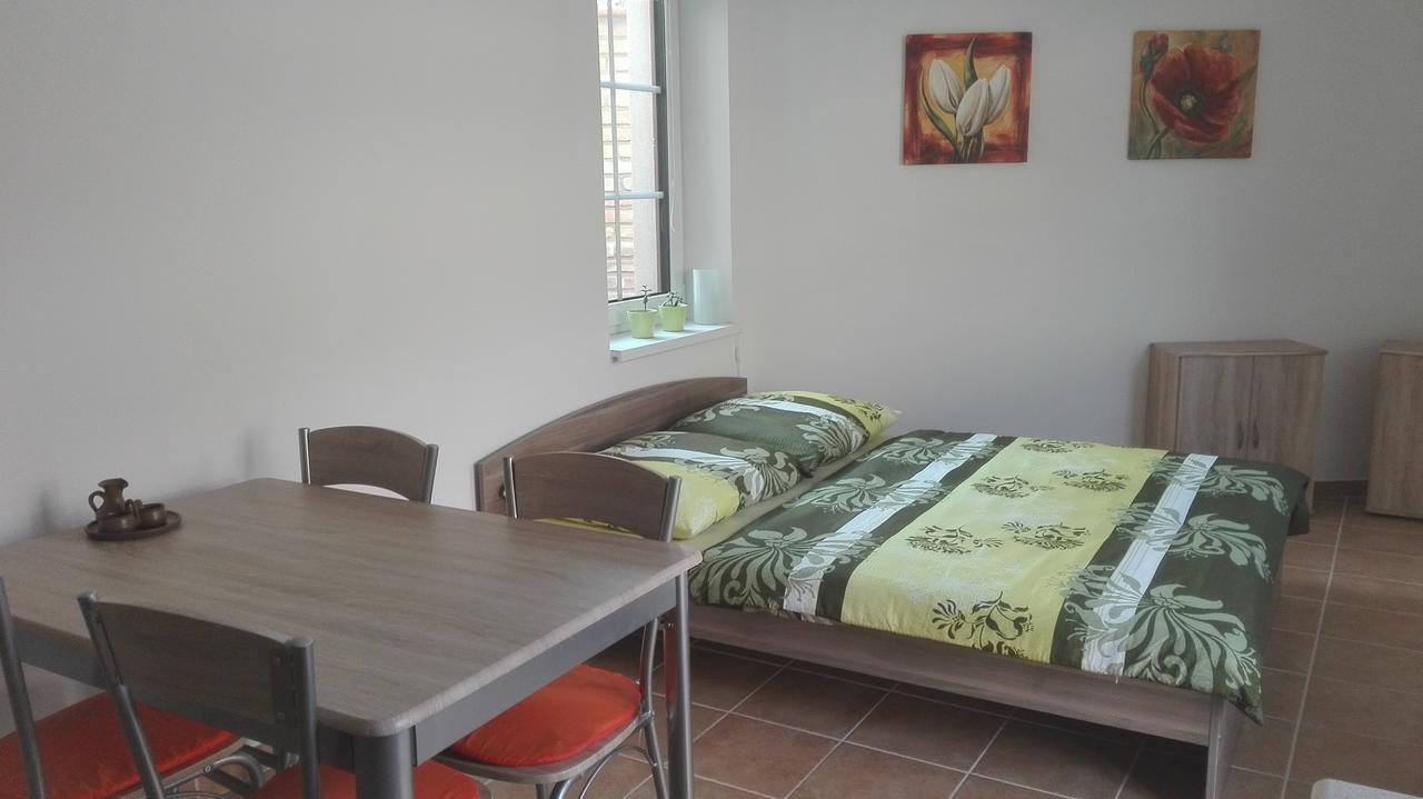 Apartmany U Jakuba ليدنيس المظهر الخارجي الصورة